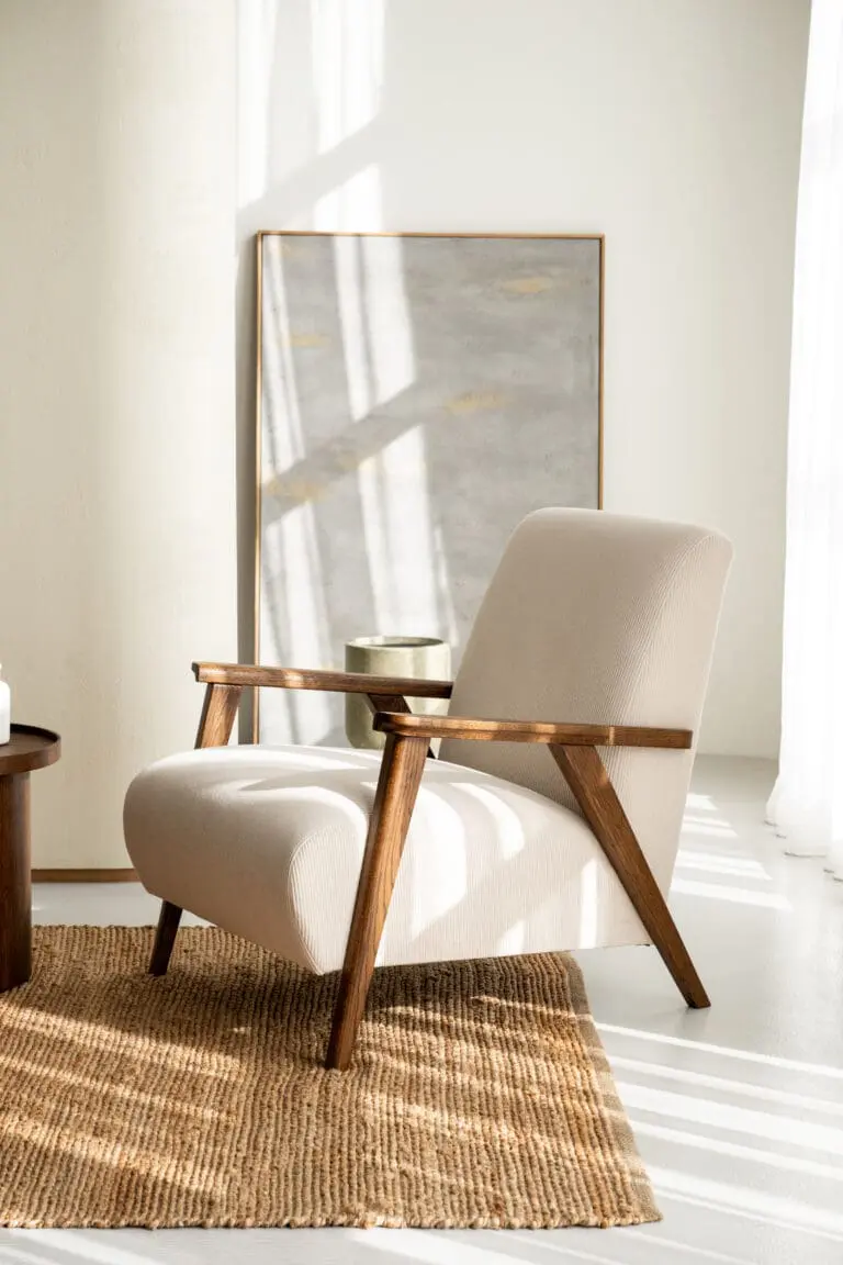 Dunya lounge chair in Japandi style made of oak with veneer fabric