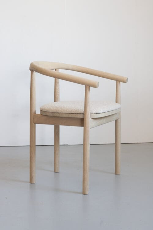 Eetkamerstoel Calm | Wit eiken | Beige Bouclé