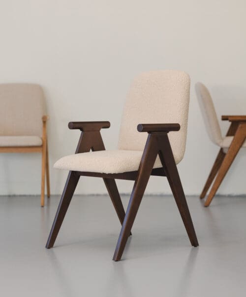 Eetkamerstoel Rosa  | Walnoot | Boucle